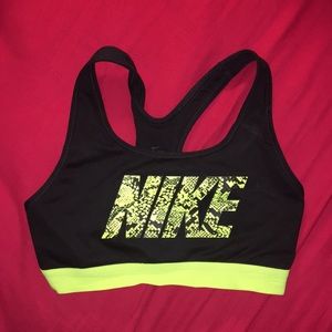 Nike dri-fit sports bra